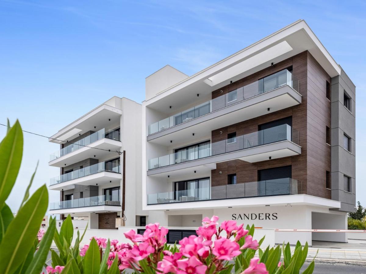 Sanders Elgio Limassol Exterior photo