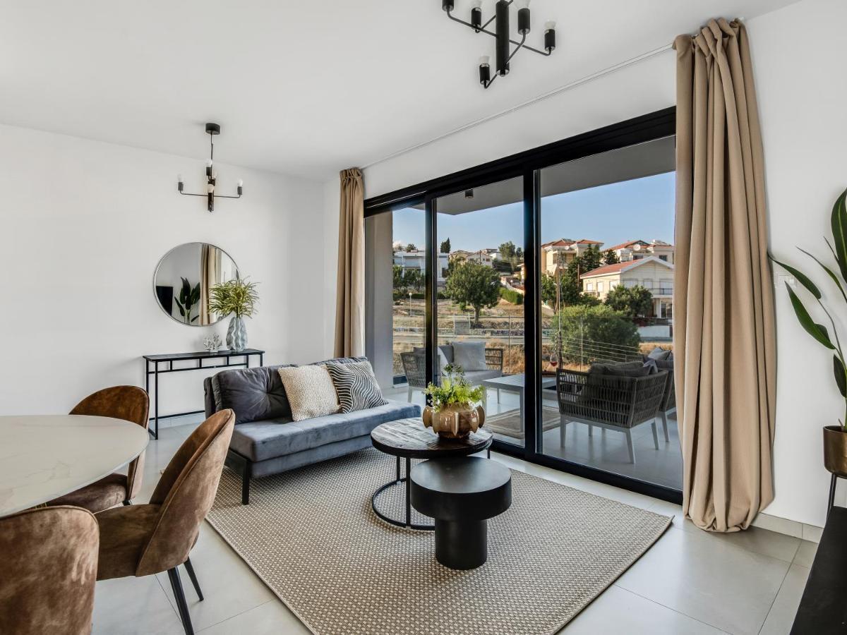 Sanders Elgio Limassol Exterior photo