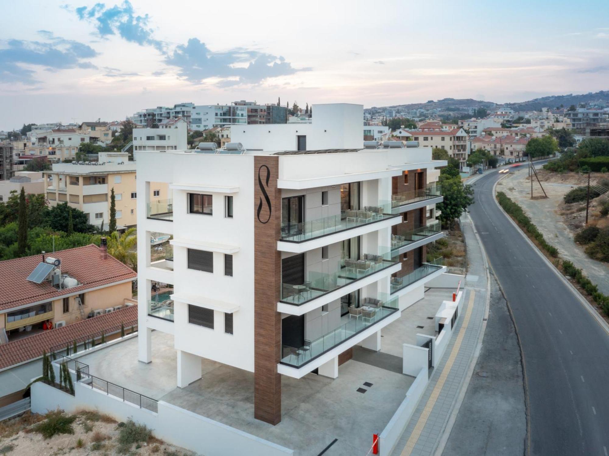Sanders Elgio Limassol Exterior photo