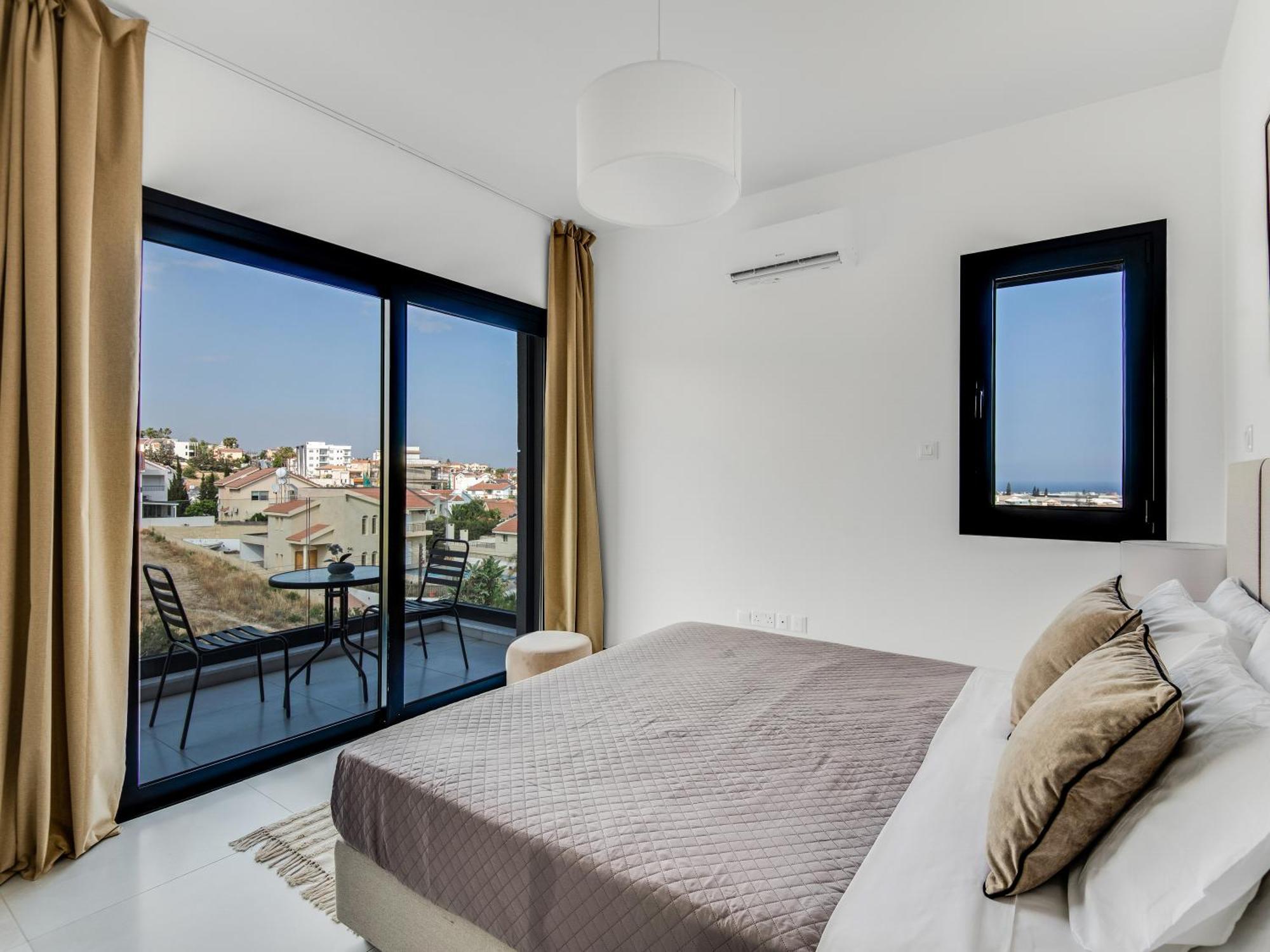 Sanders Elgio Limassol Room photo